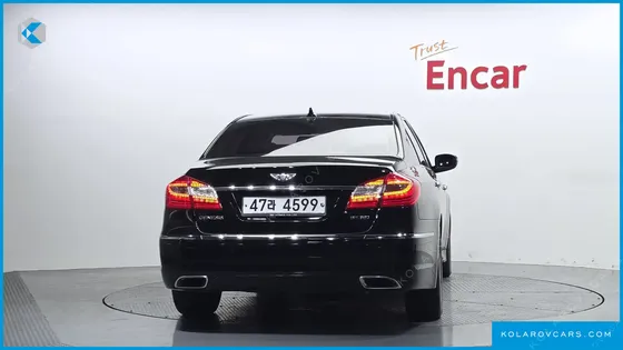 HYUNDAI GENESIS BH 380 LUXURY