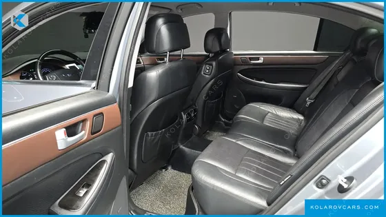 HYUNDAI GENESIS BH330 PREMIUM