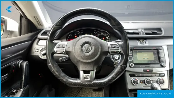 VOLKSWAGEN CC 2.0 TDI BLUEMOTION R-LINE