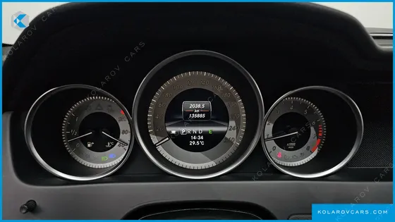 MERCEDES C-CLASS C200 CGI AVANTGARDE STYLE PACKAGE