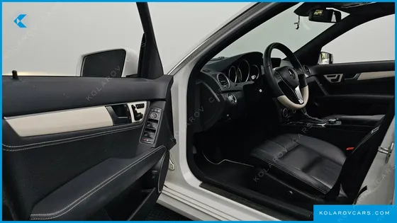 MERCEDES C-CLASS C200 CGI AVANTGARDE STYLE PACKAGE