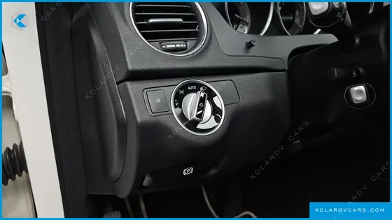 MERCEDES C-CLASS C200 CGI AVANTGARDE STYLE PACKAGE