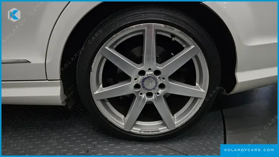 MERCEDES C-CLASS C200 CGI AVANTGARDE STYLE PACKAGE
