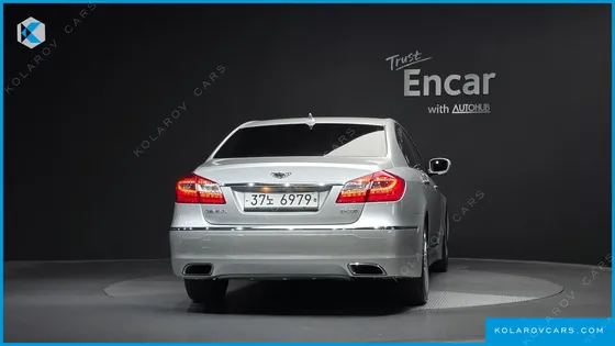 HYUNDAI GENESIS BH 330 LUXURY