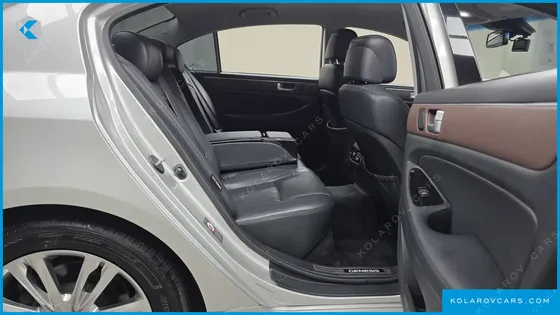 HYUNDAI GENESIS BH 330 LUXURY