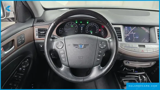 HYUNDAI GENESIS BH 330 LUXURY