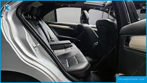 MERCEDES C-CLASS C200 CGI AVANTGARDE STYLE PACKAGE