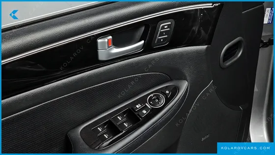HYUNDAI GENESIS BH330 PREMIUM