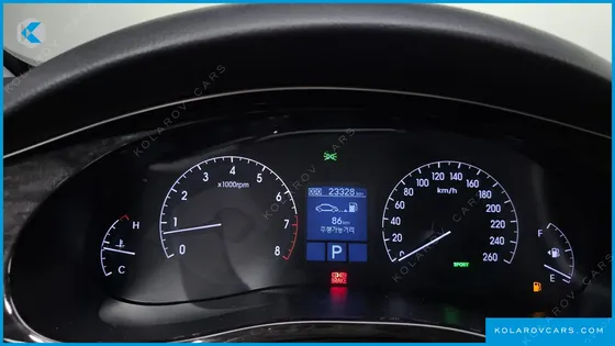 HYUNDAI GENESIS BH330 MODERN