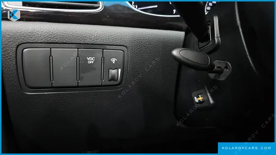 HYUNDAI GENESIS BH 330 GRAND