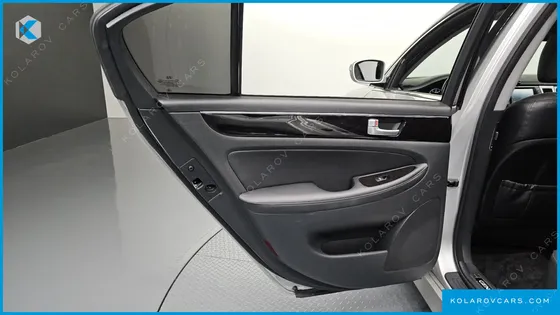 HYUNDAI GENESIS BH 330 GRAND