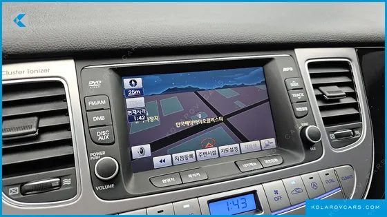 HYUNDAI GENESIS BH330 MODERN