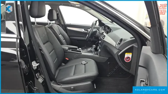 MERCEDES C-CLASS C200 CGI AVANTGARDE