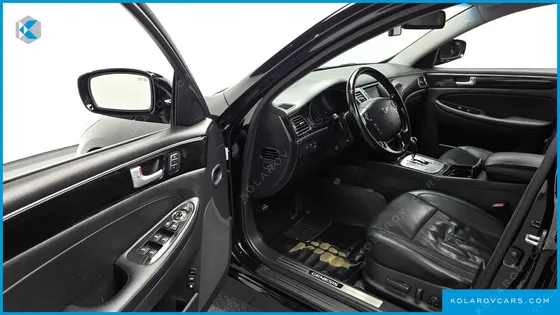 HYUNDAI GENESIS BH 330 LUXURY