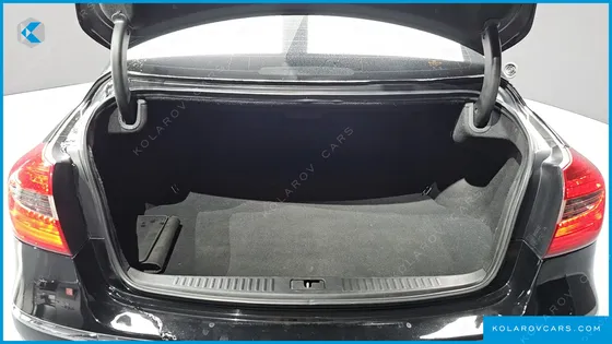 HYUNDAI GENESIS BH 330 LUXURY
