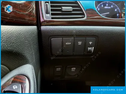 HYUNDAI GENESIS BH330 PREMIUM