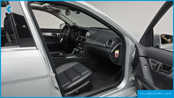 MERCEDES C-CLASS C200 CGI AVANTGARDE