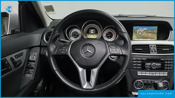 MERCEDES C-CLASS C200 CGI AVANTGARDE
