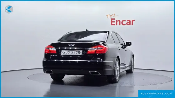 HYUNDAI GENESIS BH 330 LUXURY