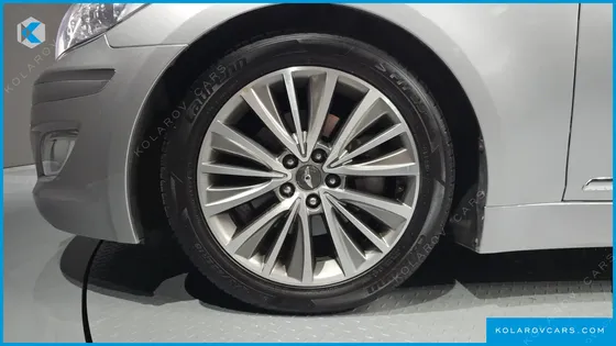 HYUNDAI GENESIS BH330 PREMIUM