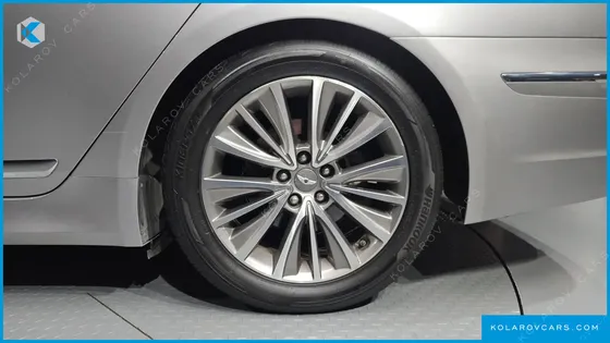 HYUNDAI GENESIS BH330 PREMIUM