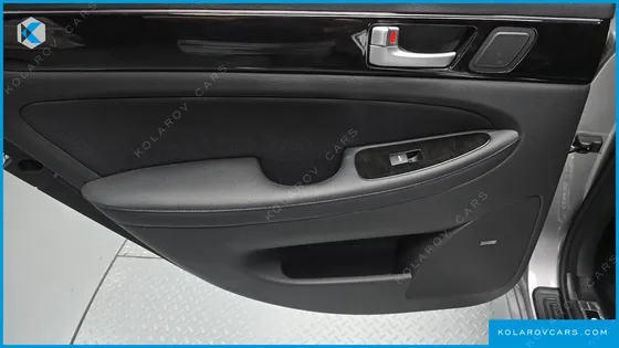 HYUNDAI GENESIS BH330 PREMIUM