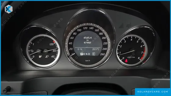 MERCEDES C-CLASS C200 CGI AVANTGARDE