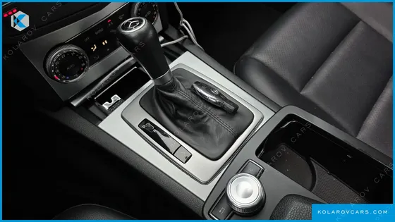 MERCEDES C-CLASS C200 CGI AVANTGARDE