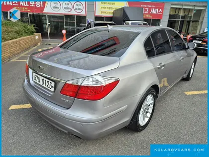 HYUNDAI GENESIS BH 330 GRAND