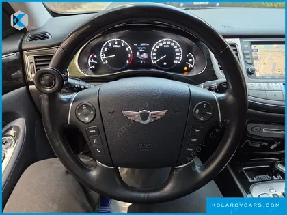 HYUNDAI GENESIS BH 330 LUXURY