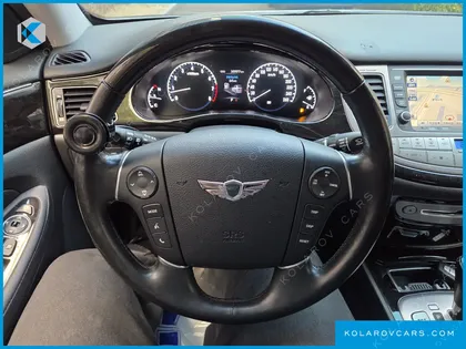 HYUNDAI GENESIS BH 330 LUXURY