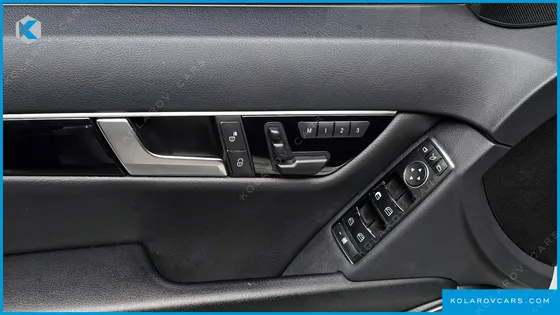 MERCEDES C-CLASS C200 CGI