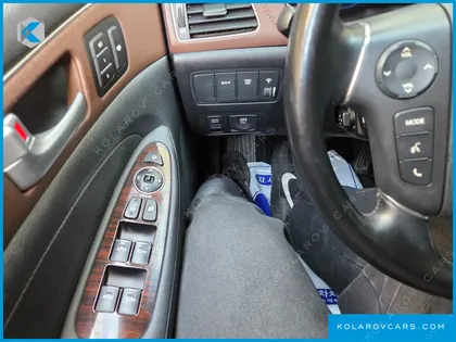 HYUNDAI GENESIS BH330 PREMIUM