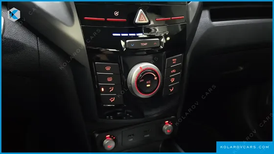 KGM - SSANGYONG TIVOLI DIESEL AX 2WD