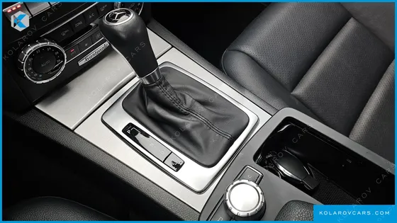 MERCEDES C-CLASS C200 CGI AVANTGARDE