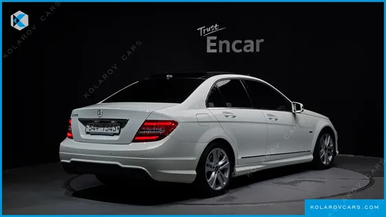 MERCEDES C-CLASS C200 CGI AVANTGARDE
