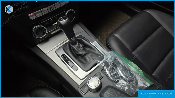 MERCEDES C-CLASS C200 CGI AVANTGARDE