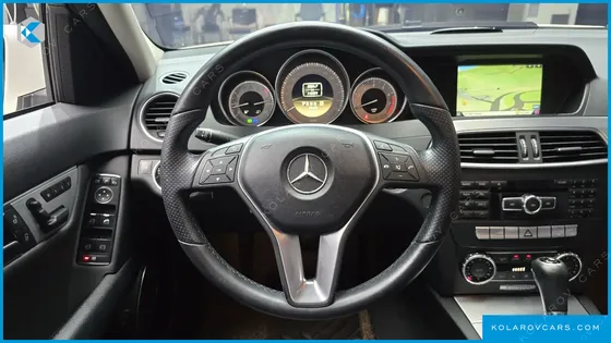 MERCEDES C-CLASS C200 CGI AVANTGARDE