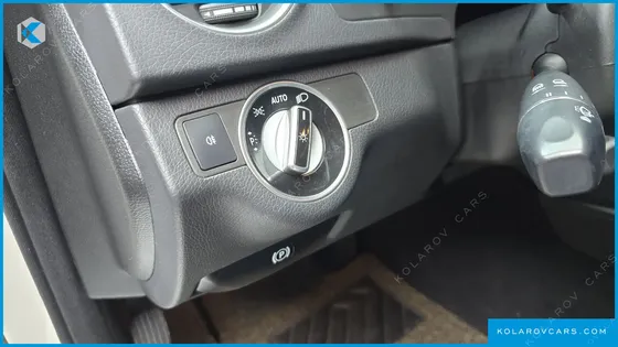MERCEDES C-CLASS C200 CGI AVANTGARDE