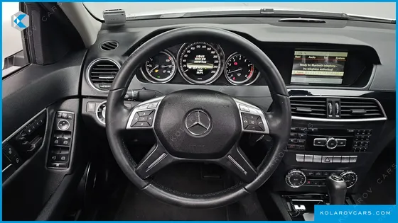 MERCEDES C-CLASS C200 CGI