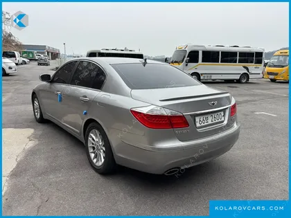 HYUNDAI GENESIS BH 330 LUXURY