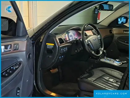 HYUNDAI GENESIS BH 330 LUXURY