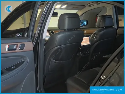 HYUNDAI GENESIS BH 330 LUXURY