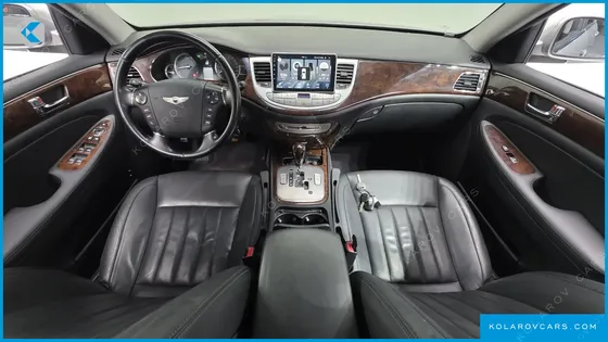 HYUNDAI GENESIS BH 330 GRAND