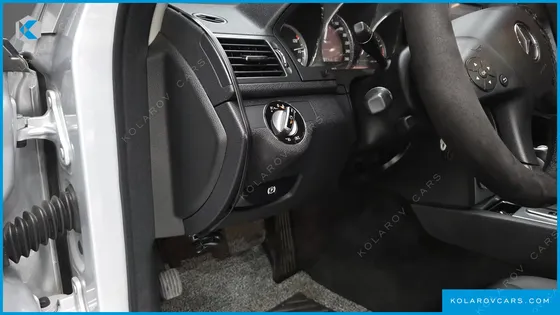 MERCEDES C-CLASS C200K AVANTGARDE