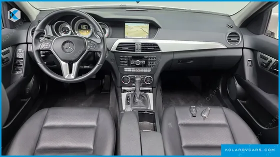 MERCEDES C-CLASS C200 CGI AVANTGARDE