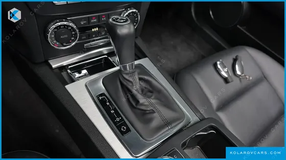 MERCEDES C-CLASS C200 CGI AVANTGARDE