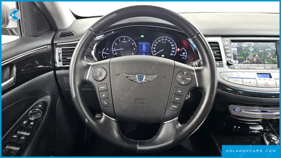 HYUNDAI GENESIS BH330 MODERN