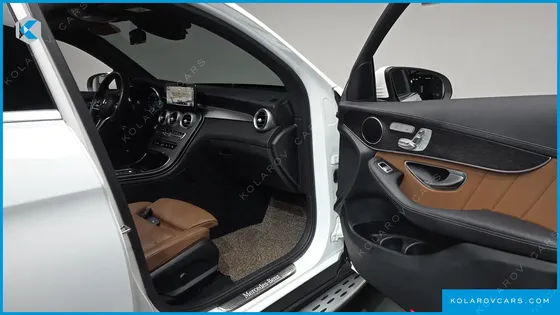 MERCEDES GLC-CLASS GCL300 4MATIC COUPE