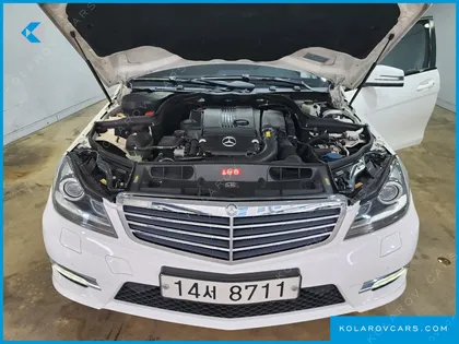 MERCEDES C-CLASS C200 CGI
